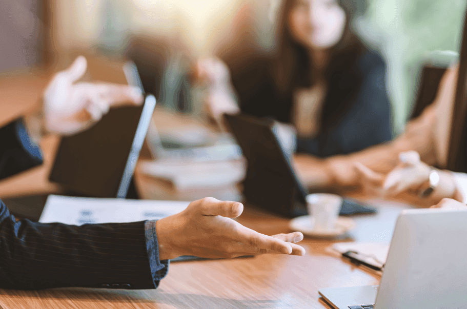 7 frases comuns que revelam falta de inteligência emocional no trabalho
