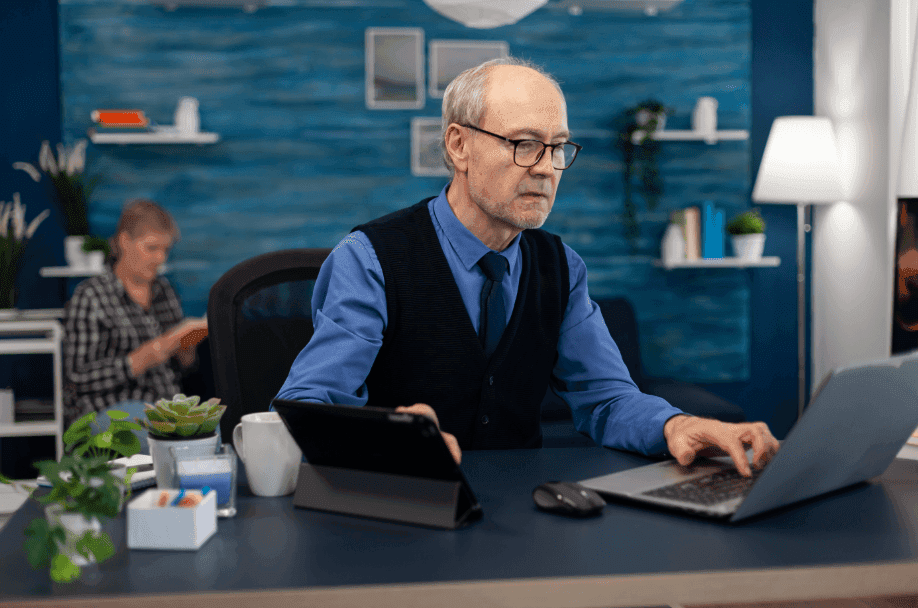 Recomeço aos 60: 5 estratégias para reinventar sua carreira