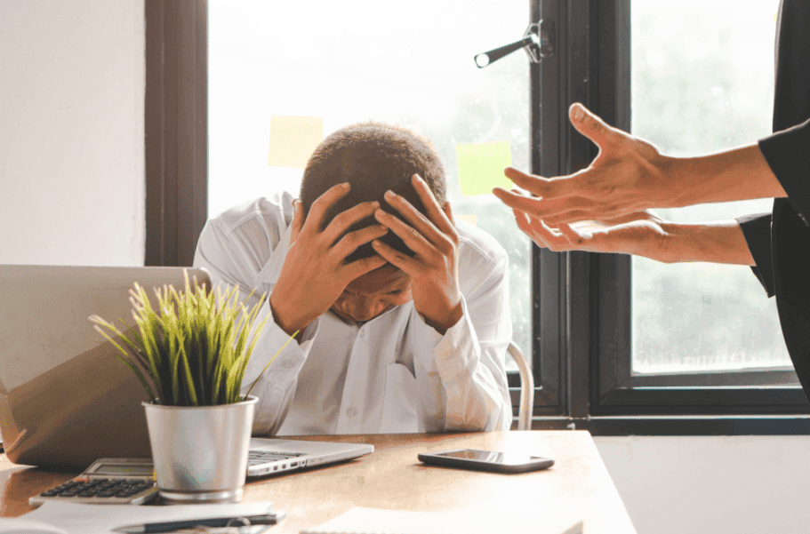 7 armadilhas emocionais que sabotam empreendedores sem que eles percebam
