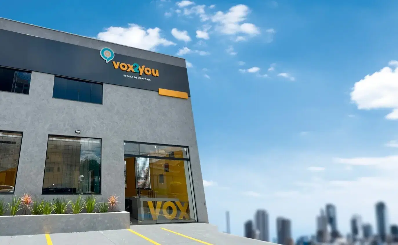 Vox2you: o insight de 9 anos atrás que virou 170 escolas de oratória espalhadas pelo Brasil