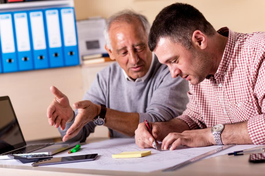 6 características essenciais de mentores excepcionais – e como encontrá-los