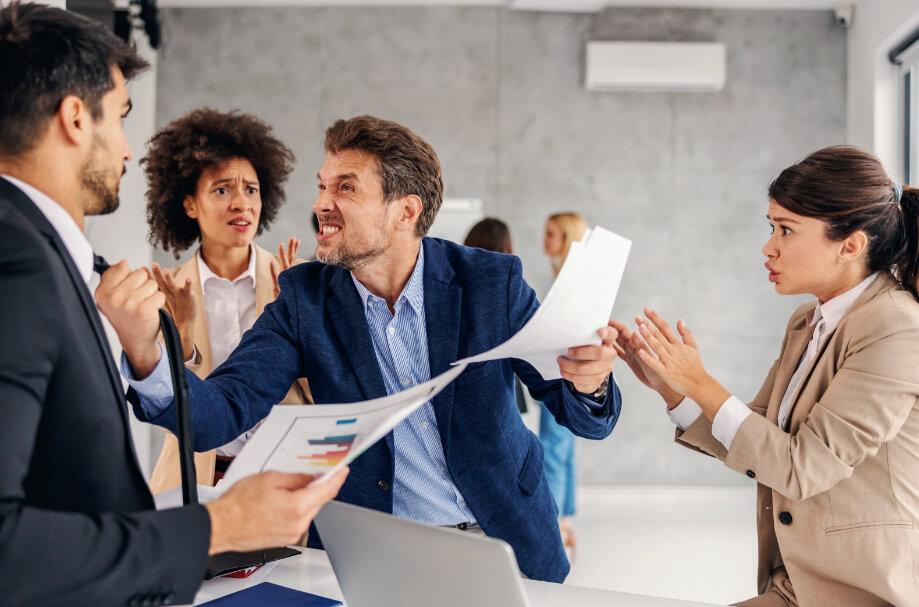 6 sinais de que você não tem um bom chefe