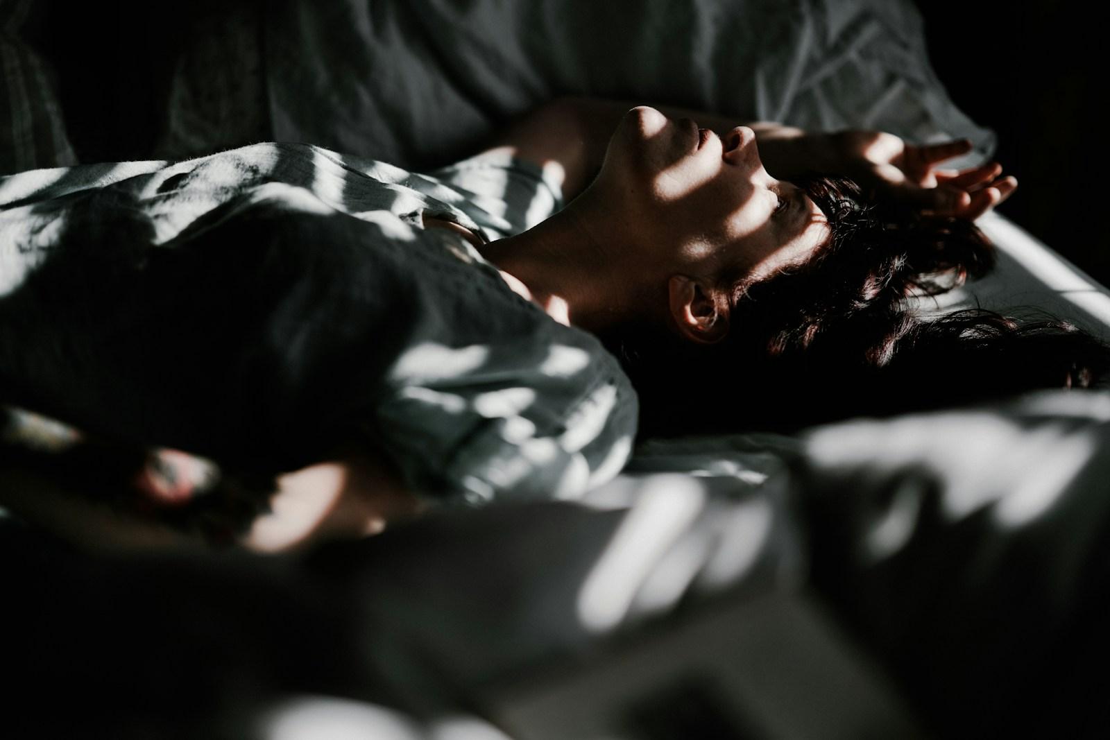 O mito do esforço: por que tentar dormir melhor pode estar arruinando seu sono