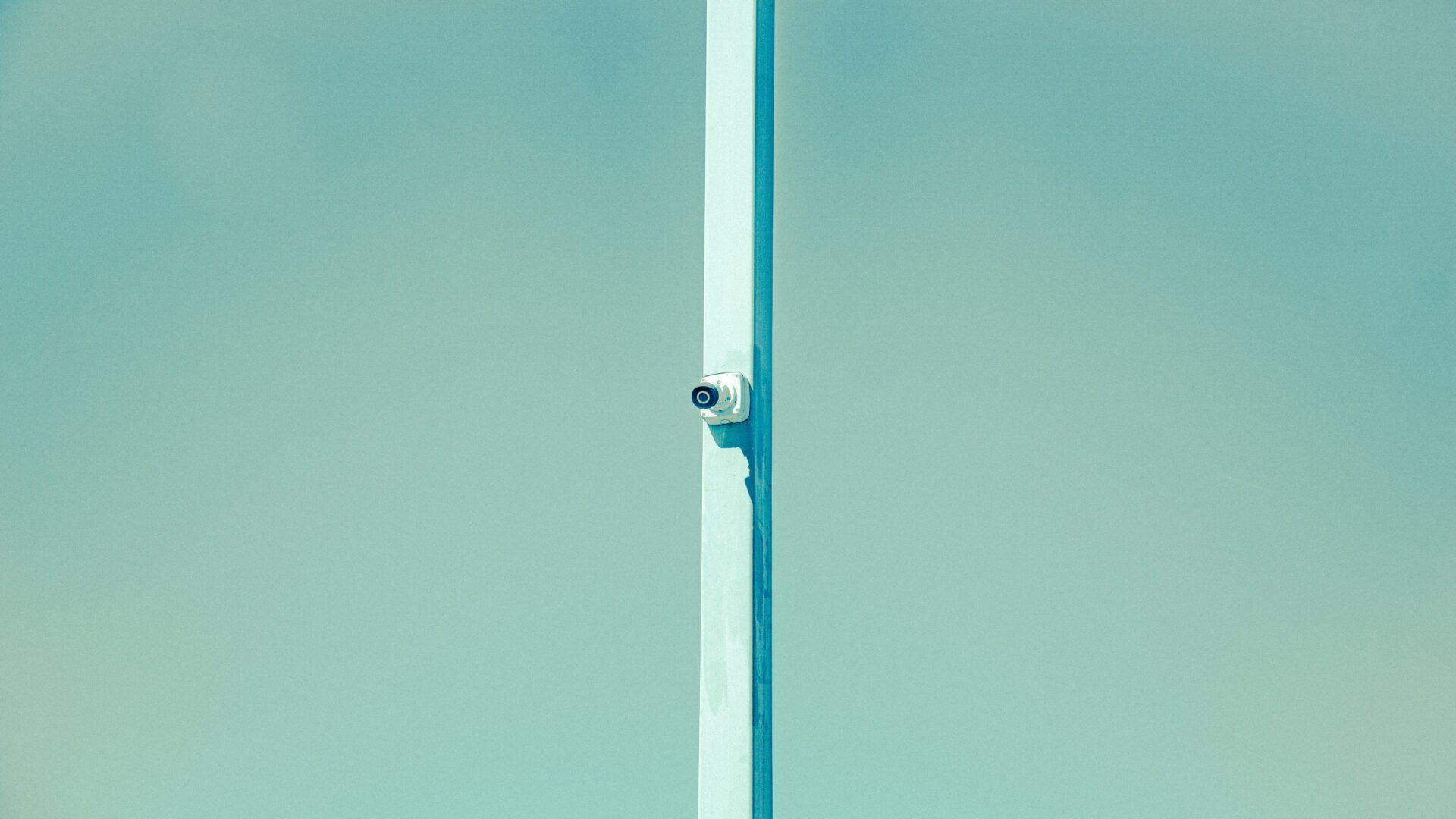 Além da vigilância: como a IA transforma o monitoramento em inteligência operacional