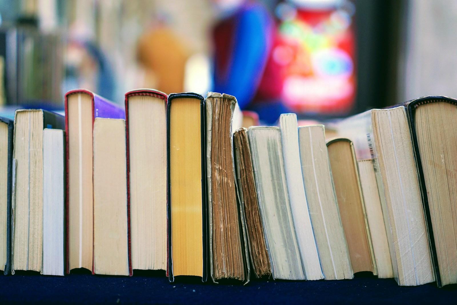 12 livros que ajudam você a vender mais, posicionar melhor sua marca e crescer com marketing inteligente