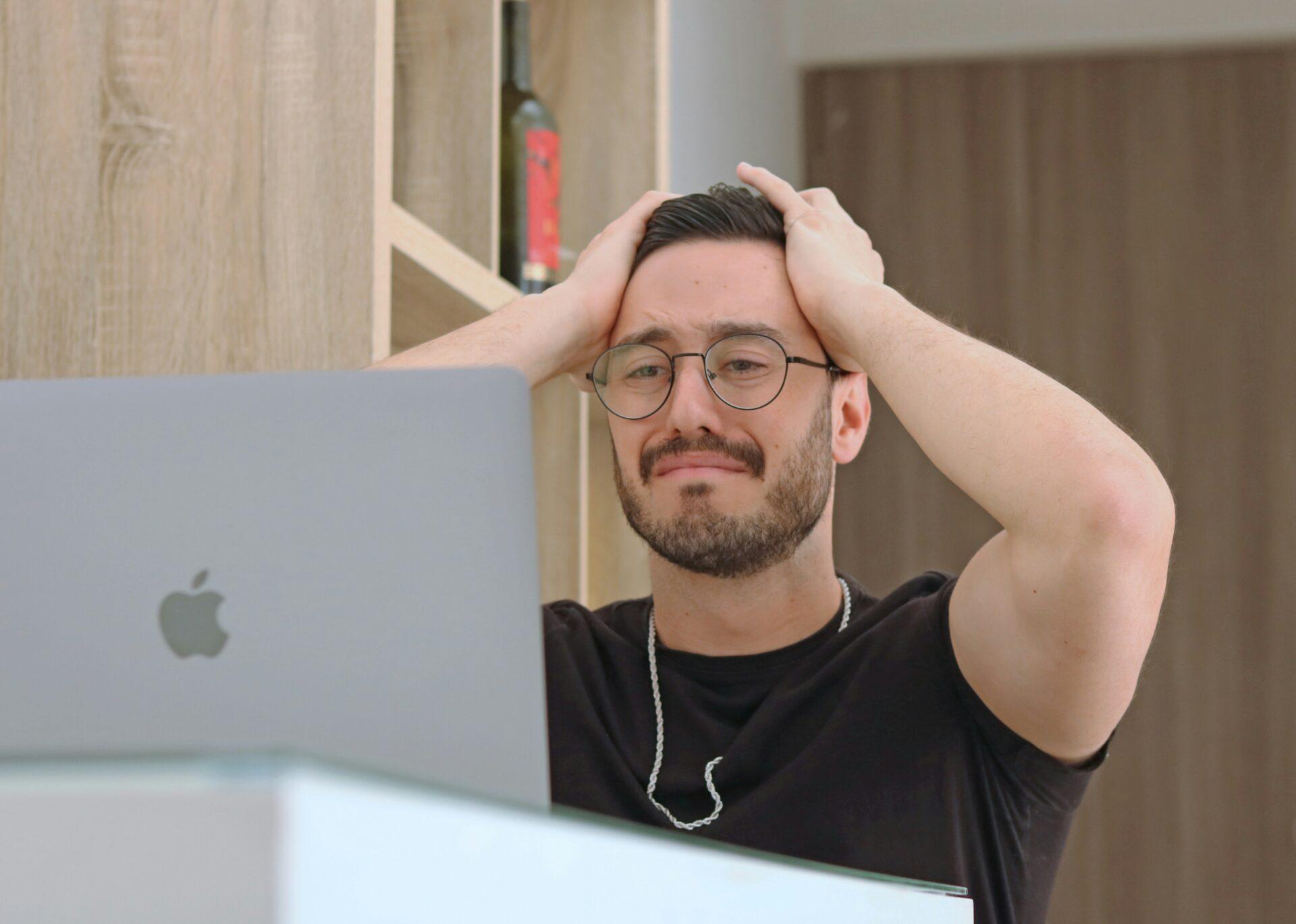 Seu marketing não está falhando. As pessoas só não acreditam mais em nada que parece marketing