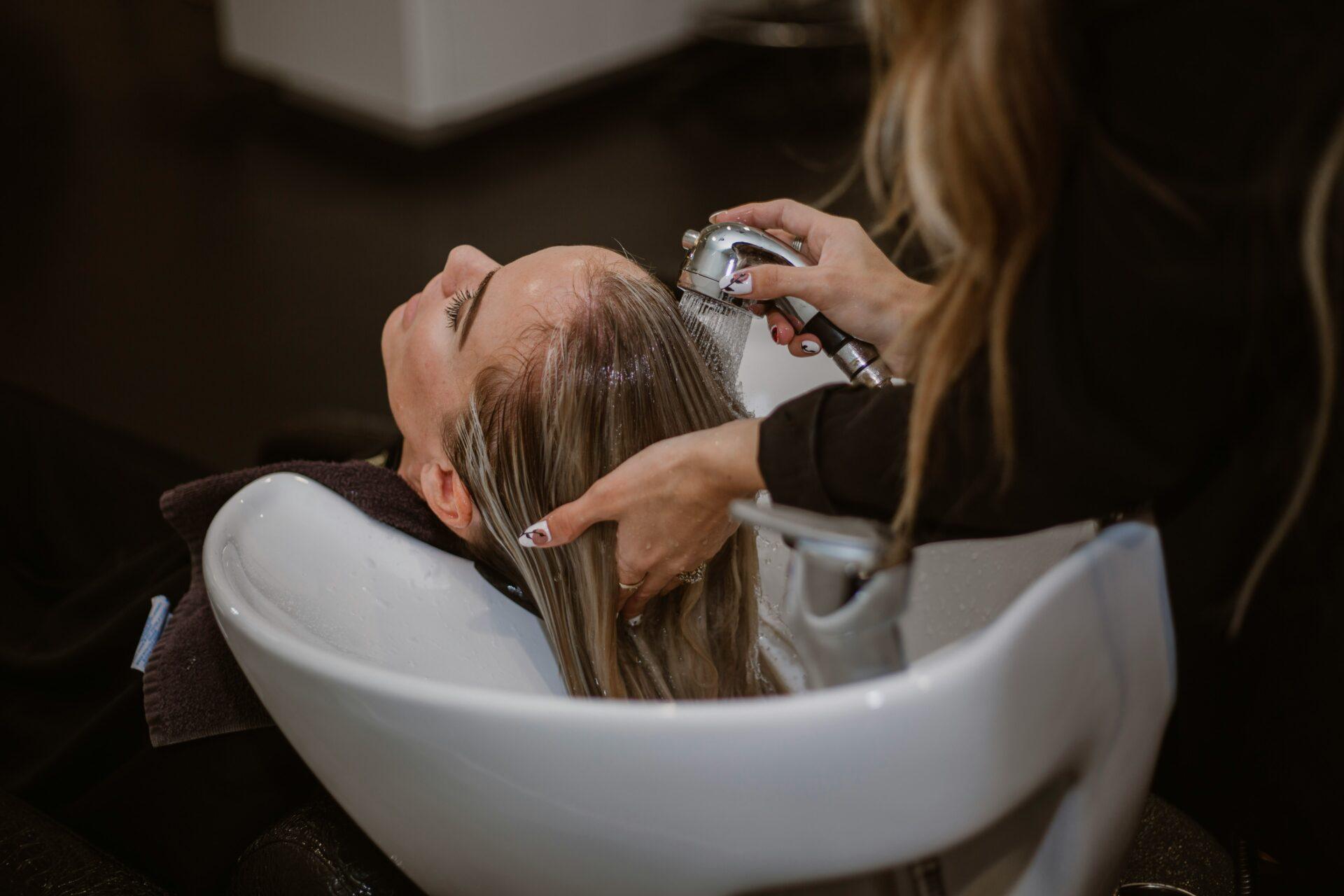 Escova Express lança Supreme Pro, linha profissional que transforma o tratamento capilar