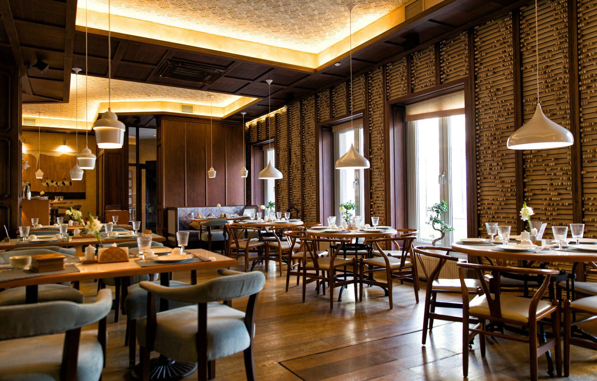 Especialista alerta sobre os riscos da reforma tributária para bares e restaurantes