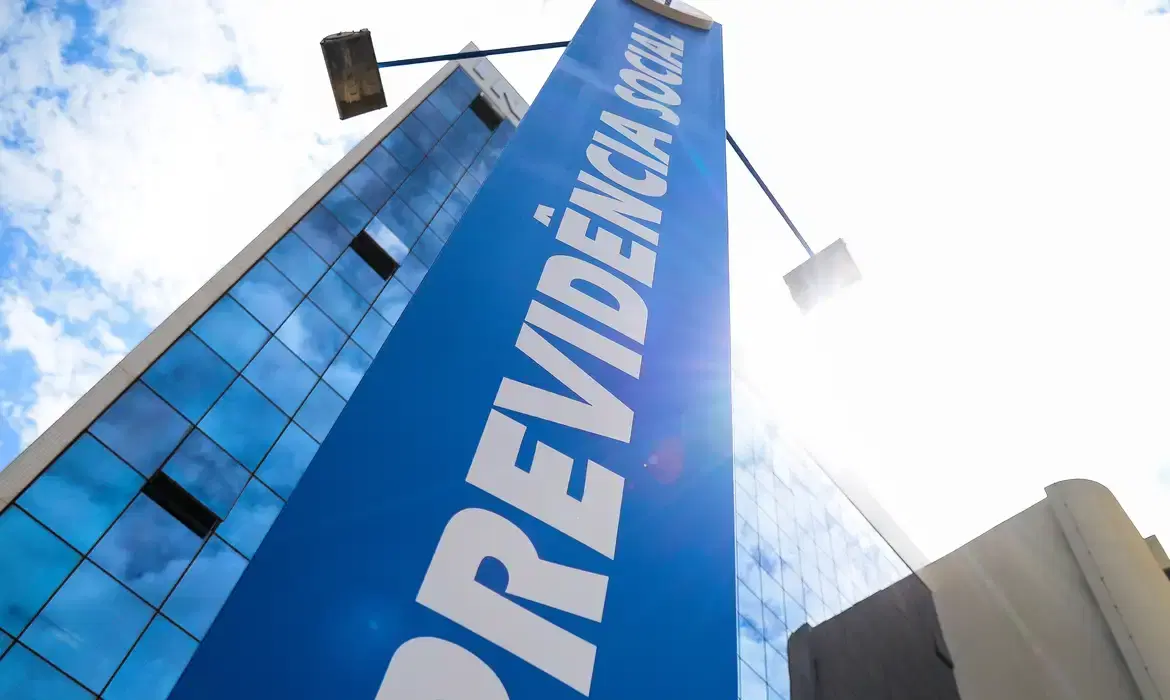 INSS inicia processo para contestação de descontos irregulares em benefícios: veja como verificar e pedir ressarcimento