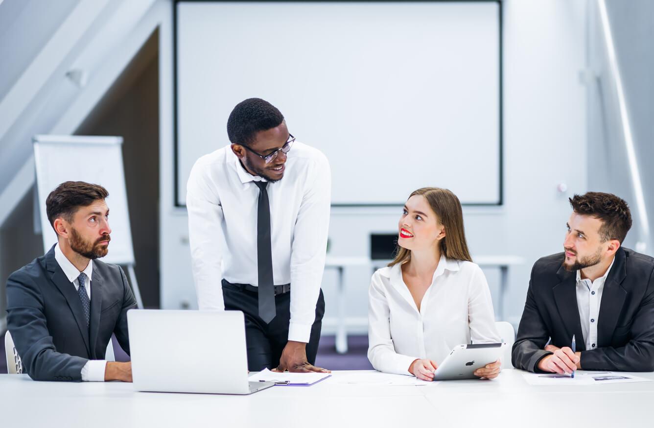 Estudo aponta que 30% dos pedidos de demissão poderiam ser evitados por meio de benefícios corporativos melhores