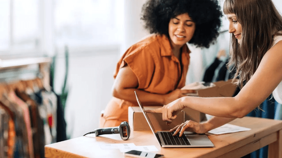 Maximizando o processo de vendas: estratégias para conquistar e fidelizar clientes