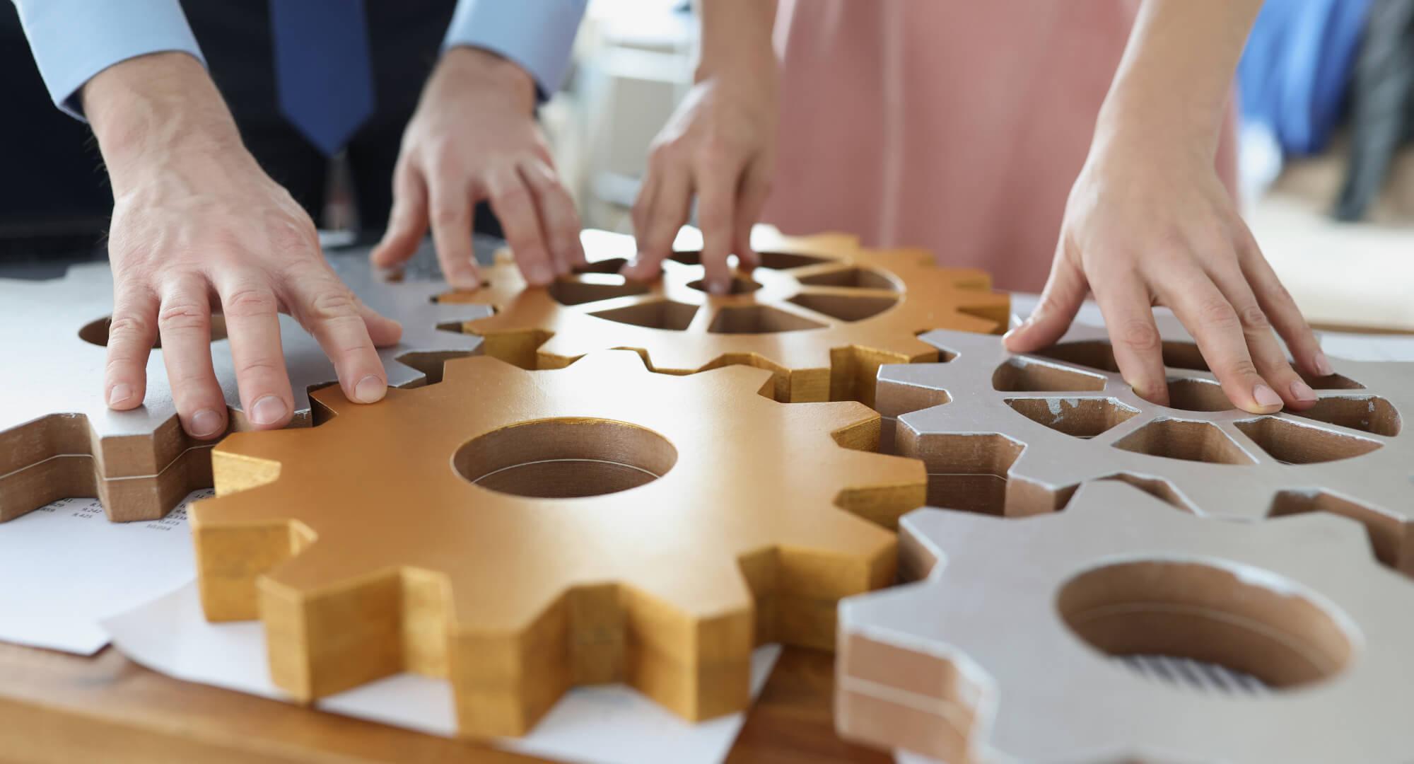 Como a microgestão emocional que passa despercebida desgasta o time