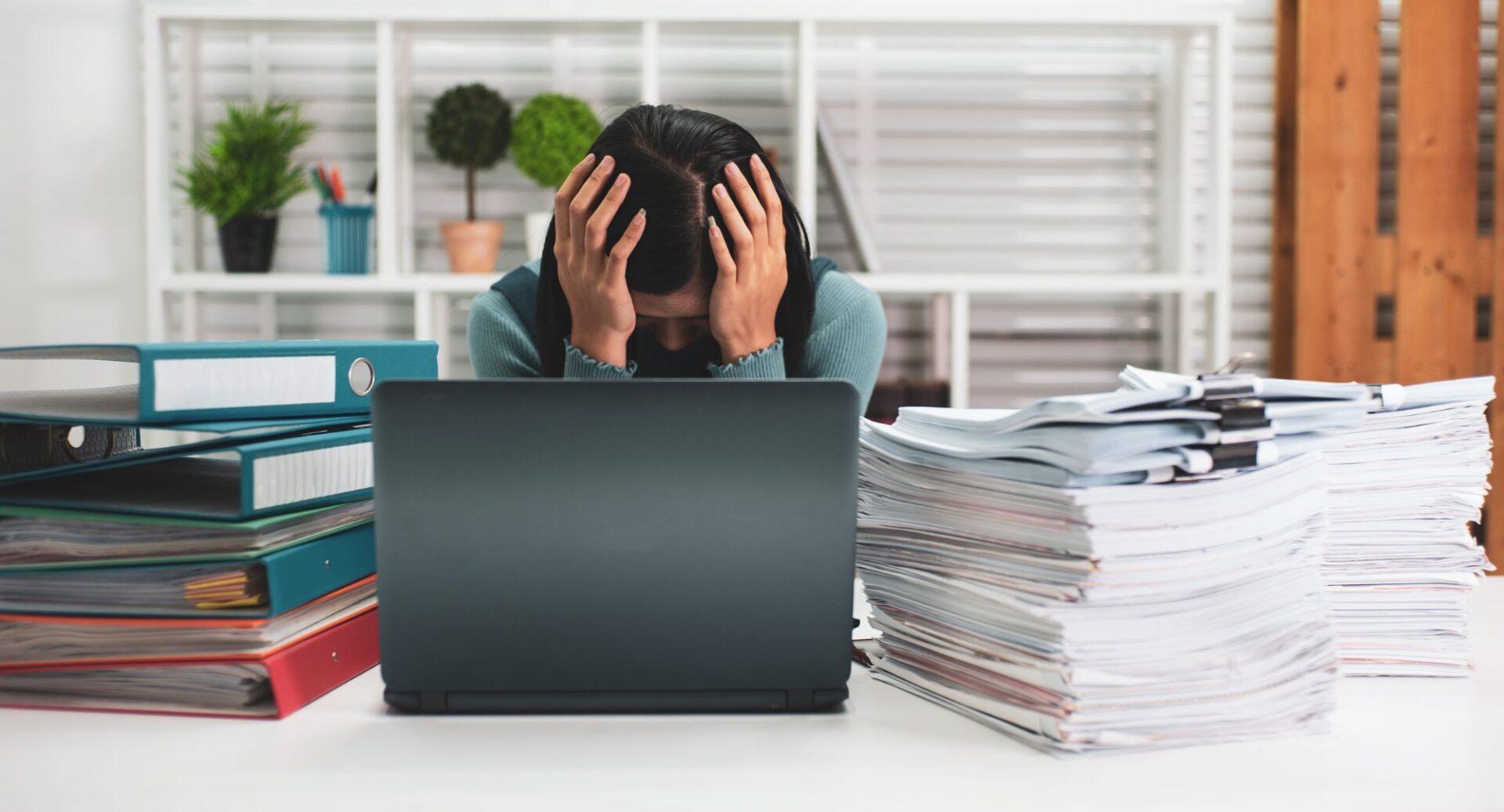 Como desenvolver resiliência emocional em cenários de incerteza