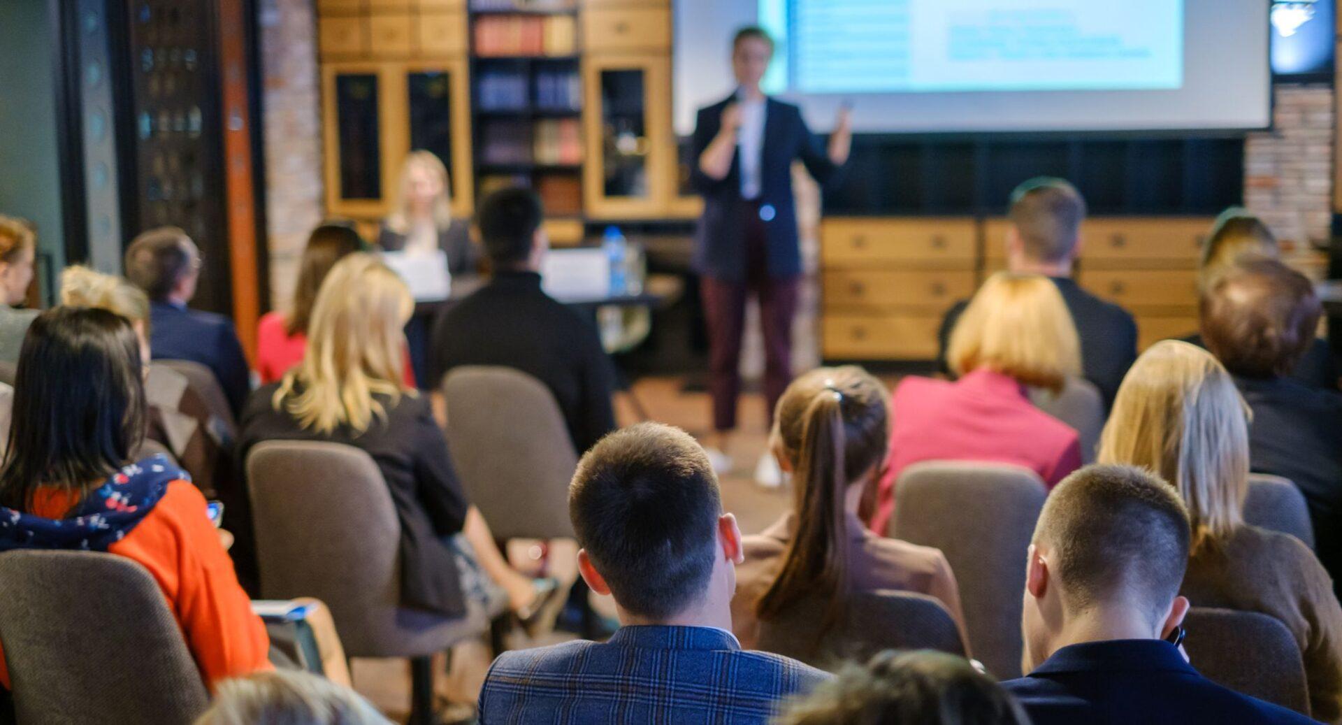 Como lidar com a ansiedade antes de grandes apresentações