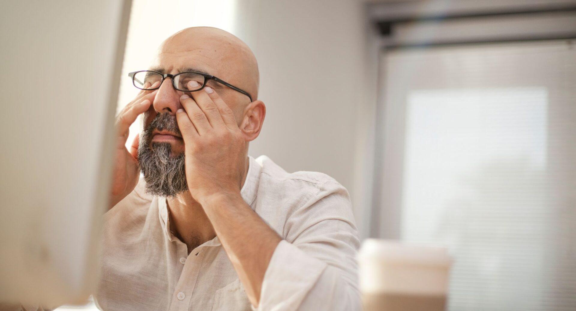 Os erros que estão sabotando seu equilíbrio emocional no trabalho