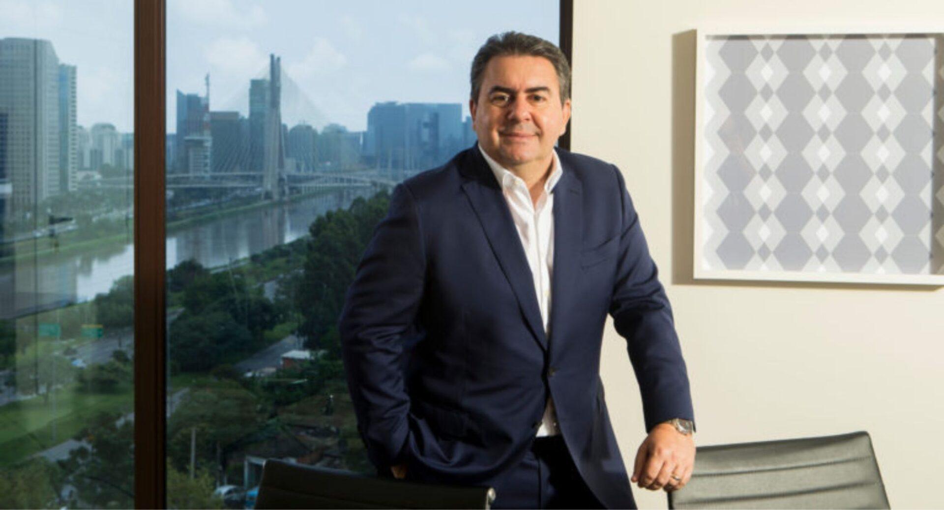 Empreendedorismo, franquias e o mercado de estética: Royal Face e José Carlos Semenzato realizam debate sobre perspectivas para 2025