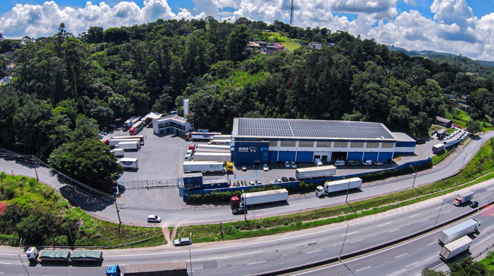 Da máquina de escrever para a máquina de vender: como a tecnologia impulsionou a Bora Transportes