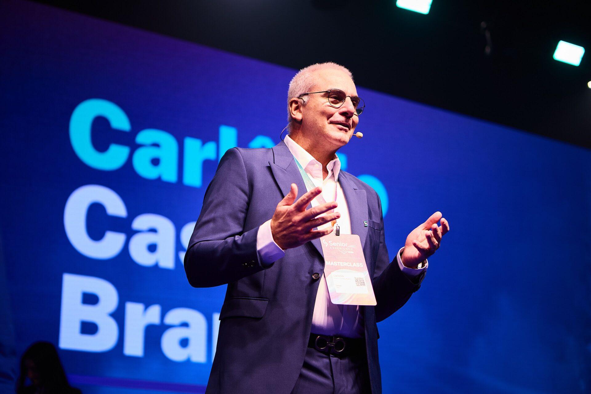 Inteligência Artificial passa a ser motor da tomada de decisão, diz CEO da Senior no Senior Experience