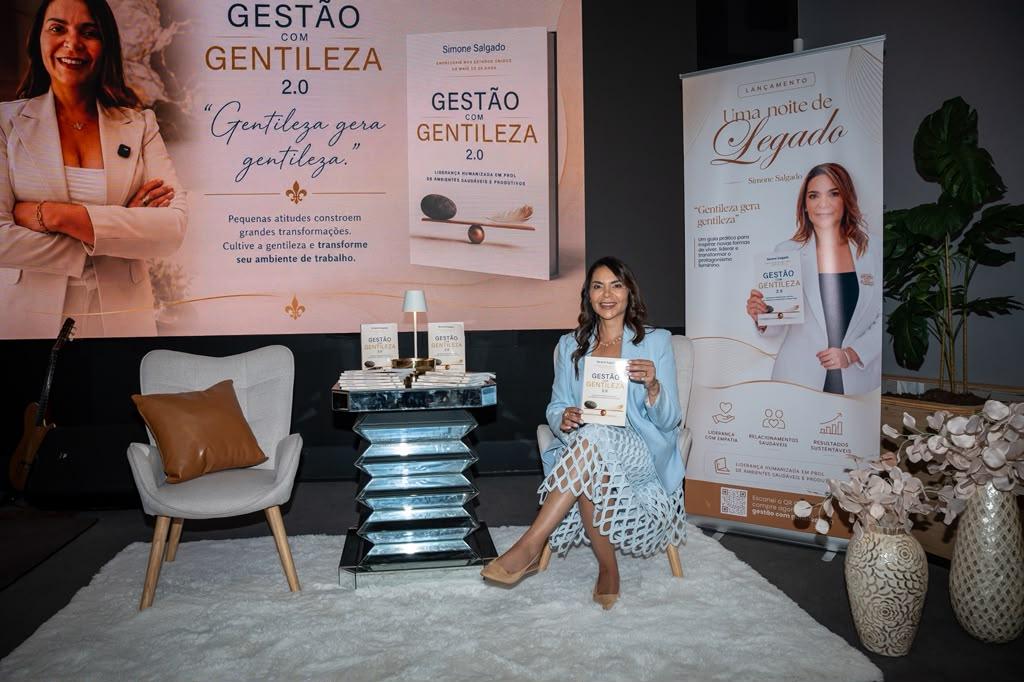 Brasileira radicada nos EUA lança Gestão com Gentileza 2.0 no Carrossel du Louvre
